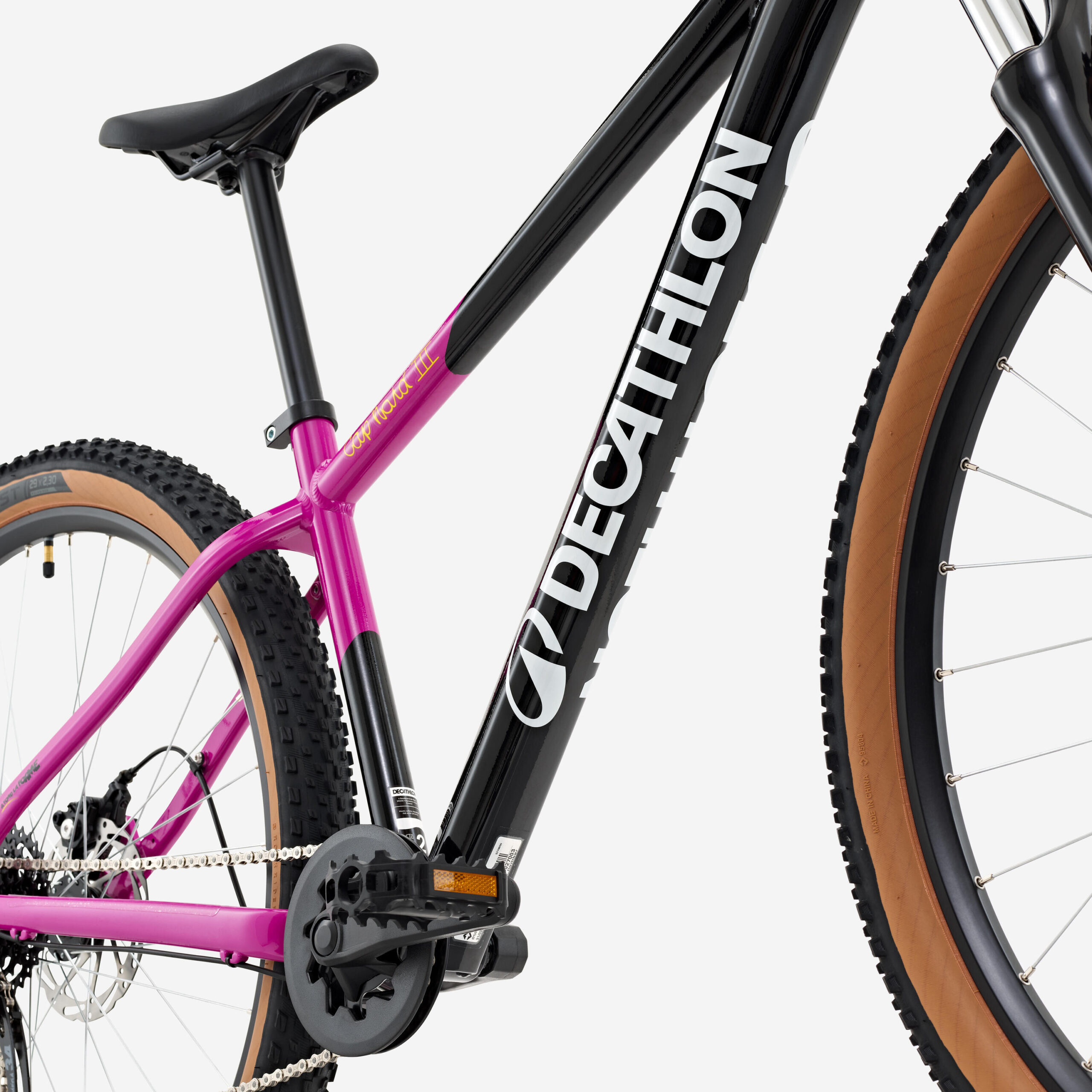 Vélo de route reconditionné · Madone SL6 Gen 8 Di2 12V · Très bon état – Image 2