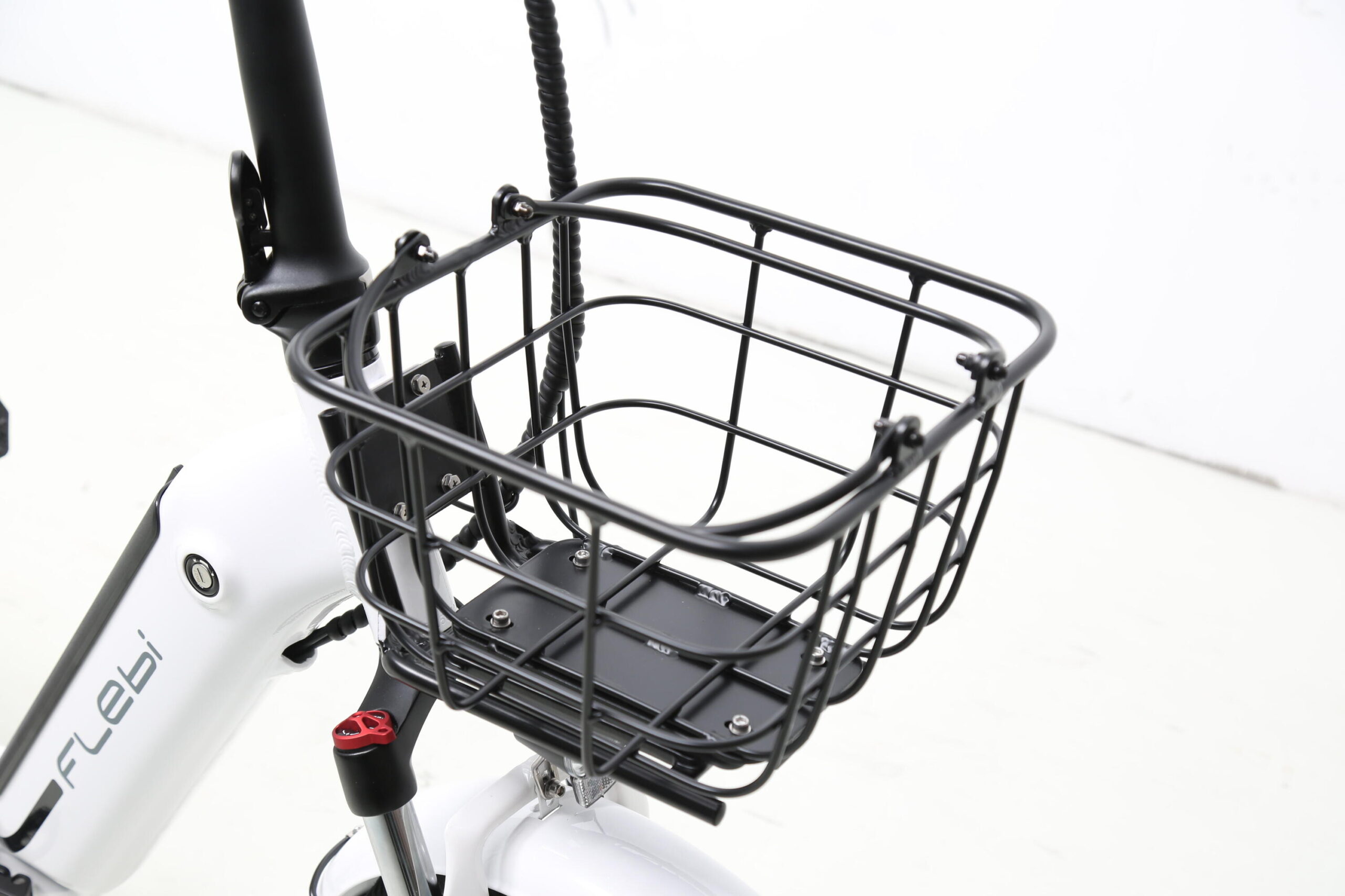 Swan Fat Blanche | 18x 3.0” | Autonomie 70 km | Fourche avec suspension